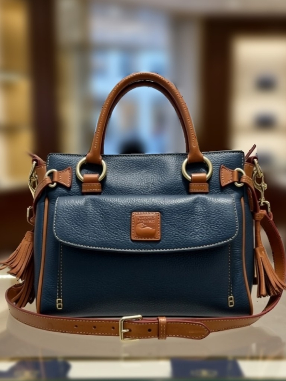 Dooney & Bourke Vtg. Y2K Teal/Navy Pebble Leather Medium Pocket Satch